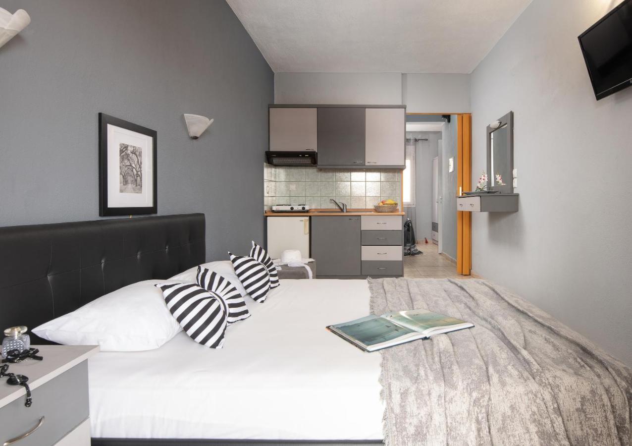 House Toula Elegant Apartment Сарти Екстериор снимка