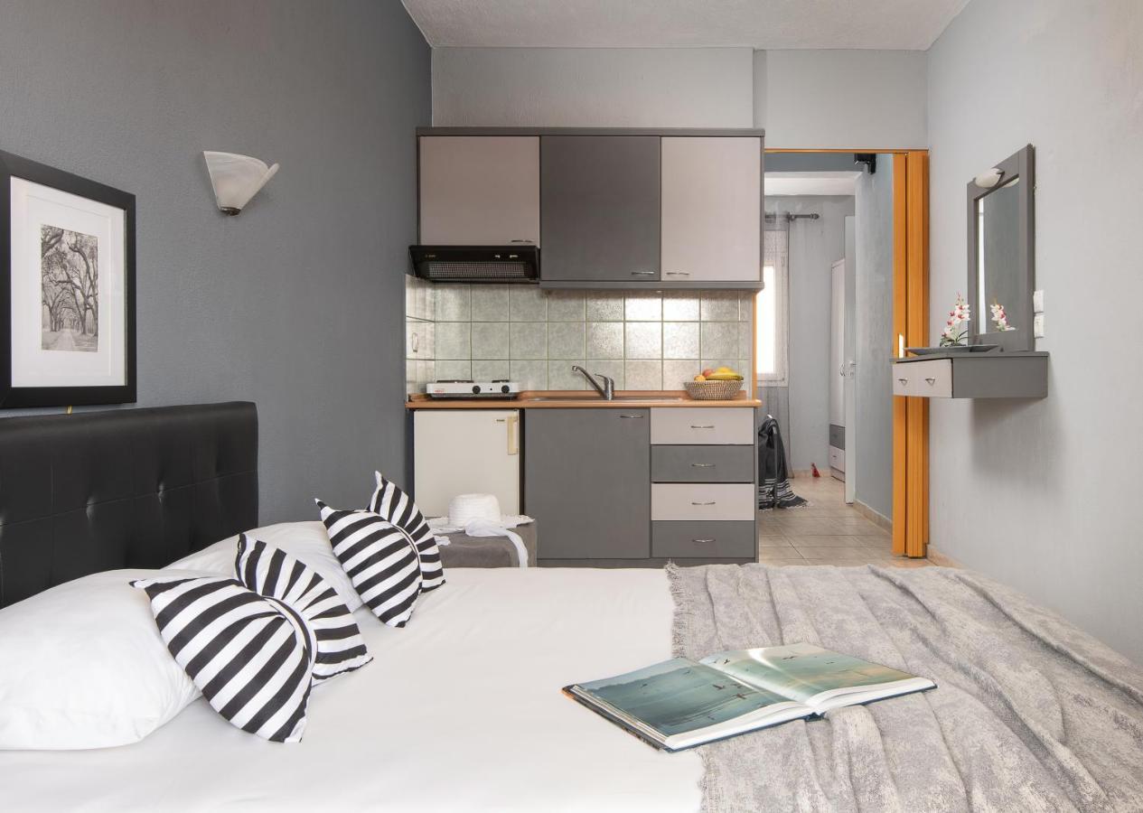 House Toula Elegant Apartment Сарти Екстериор снимка
